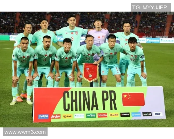 广州排球队在世界杯预选赛中以71分稳居积分榜首位